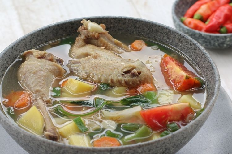 6 Cara Memasak Sup Ayam Tradisional Yang Menyehatkan dan Enak